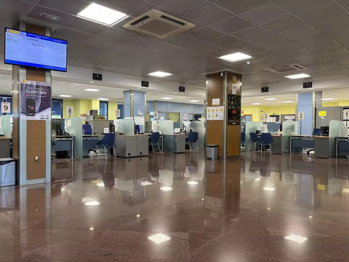 Oficinas de la DGT en Granada