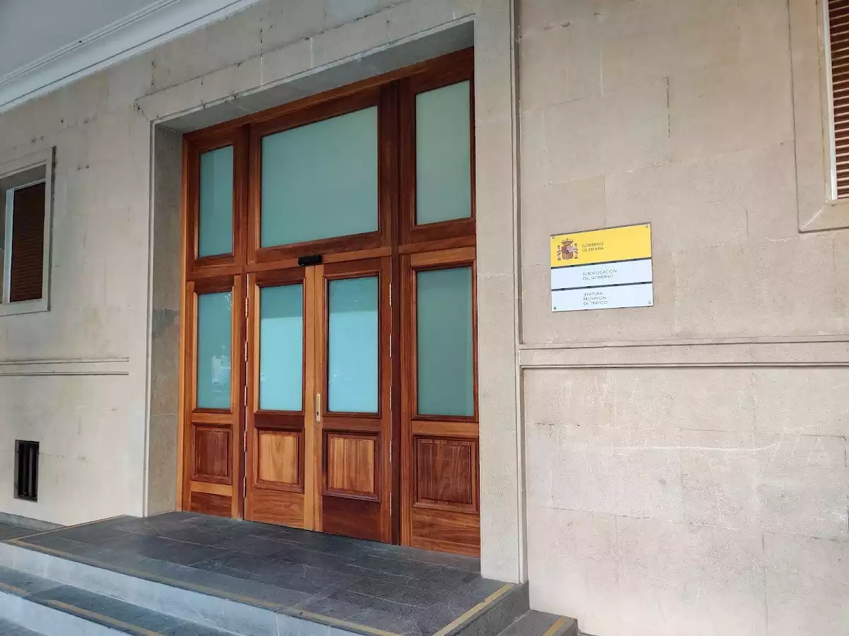 Oficinas de la DGT en Huesca